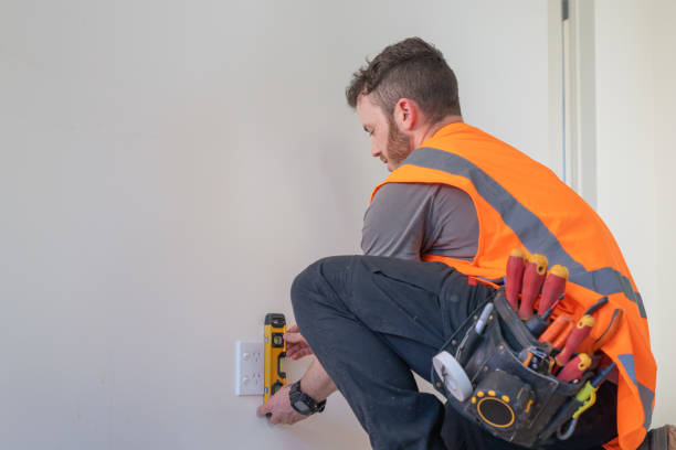 Best Local Electrician Companies  in New London, MN
