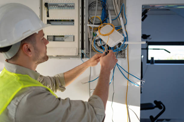Best Commercial Electrician Services  in New London, MN